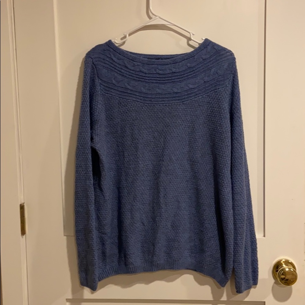 3/10 Blue Croft & Barrow Sweater
